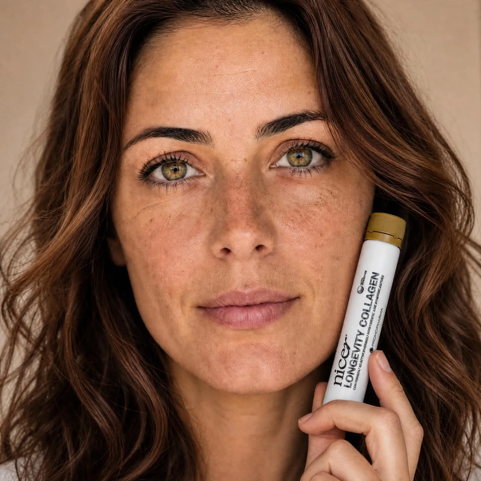 Longevity Collagen, UGC ritratto